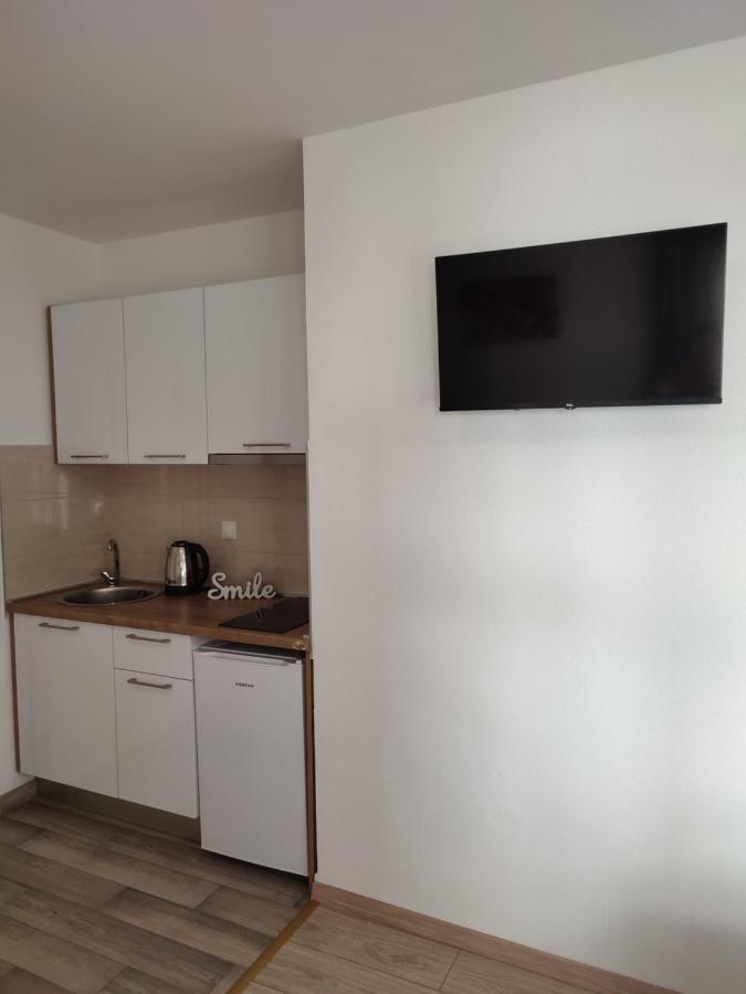 Apartmani Josipa Baska Voda Exterior photo